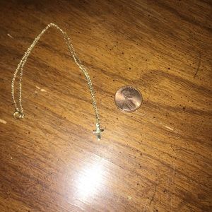choker/petite cross necklace